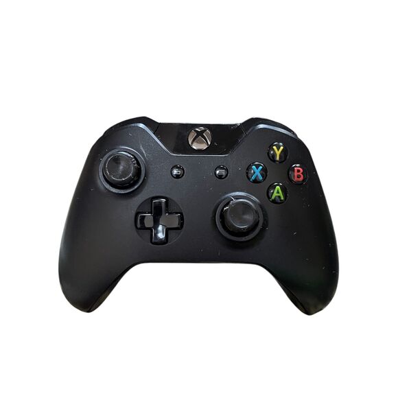 Microsoft Xbox One S White With Games/ 6 Controllers - Picture 6 of 11